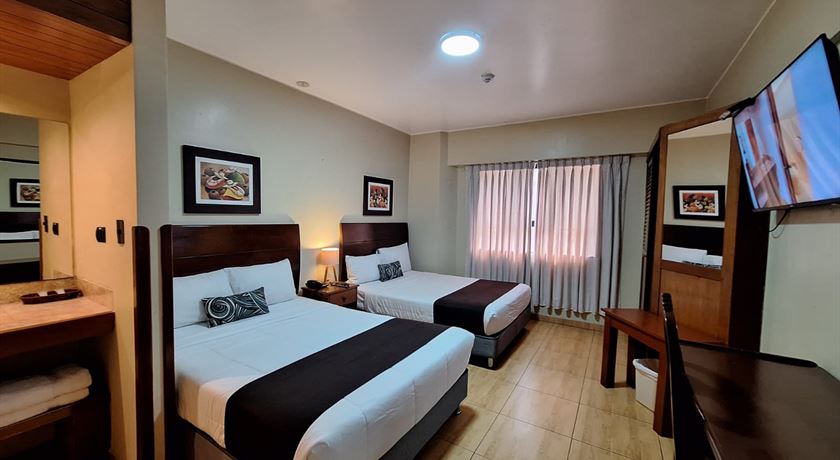Epiqus Hotel-11